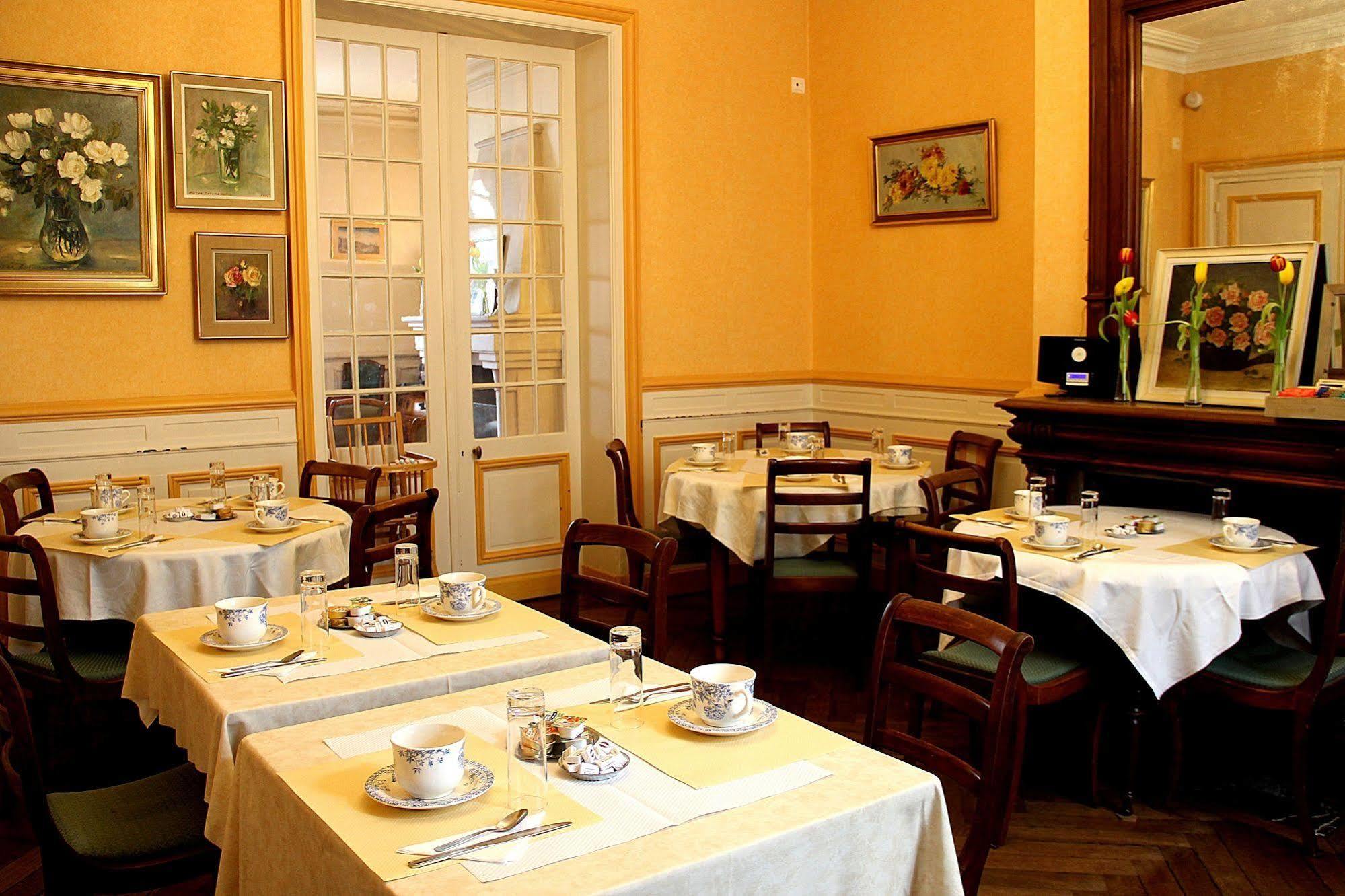Hôtel Rabelais Tours Buitenkant foto