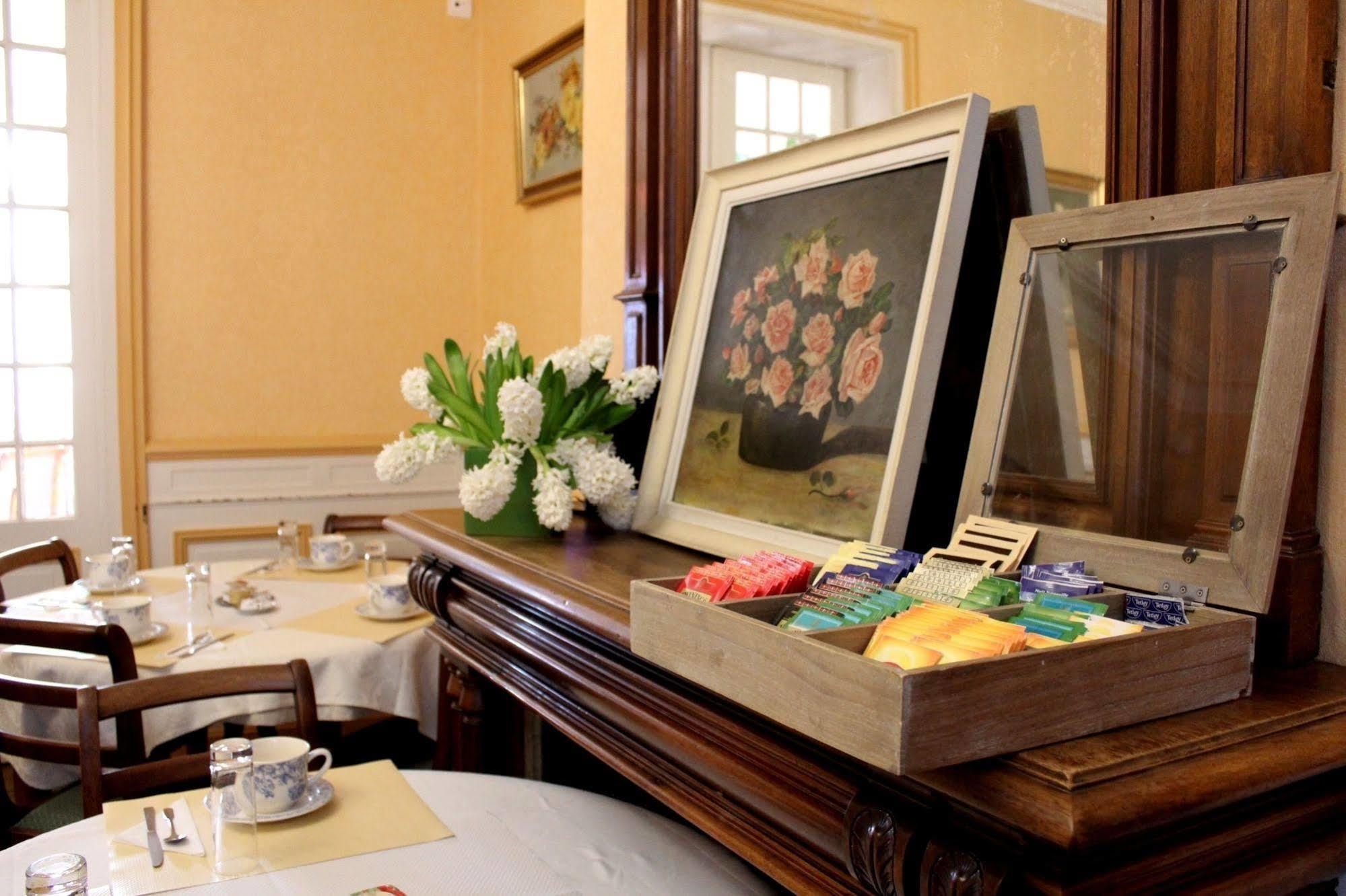 Hôtel Rabelais Tours Buitenkant foto